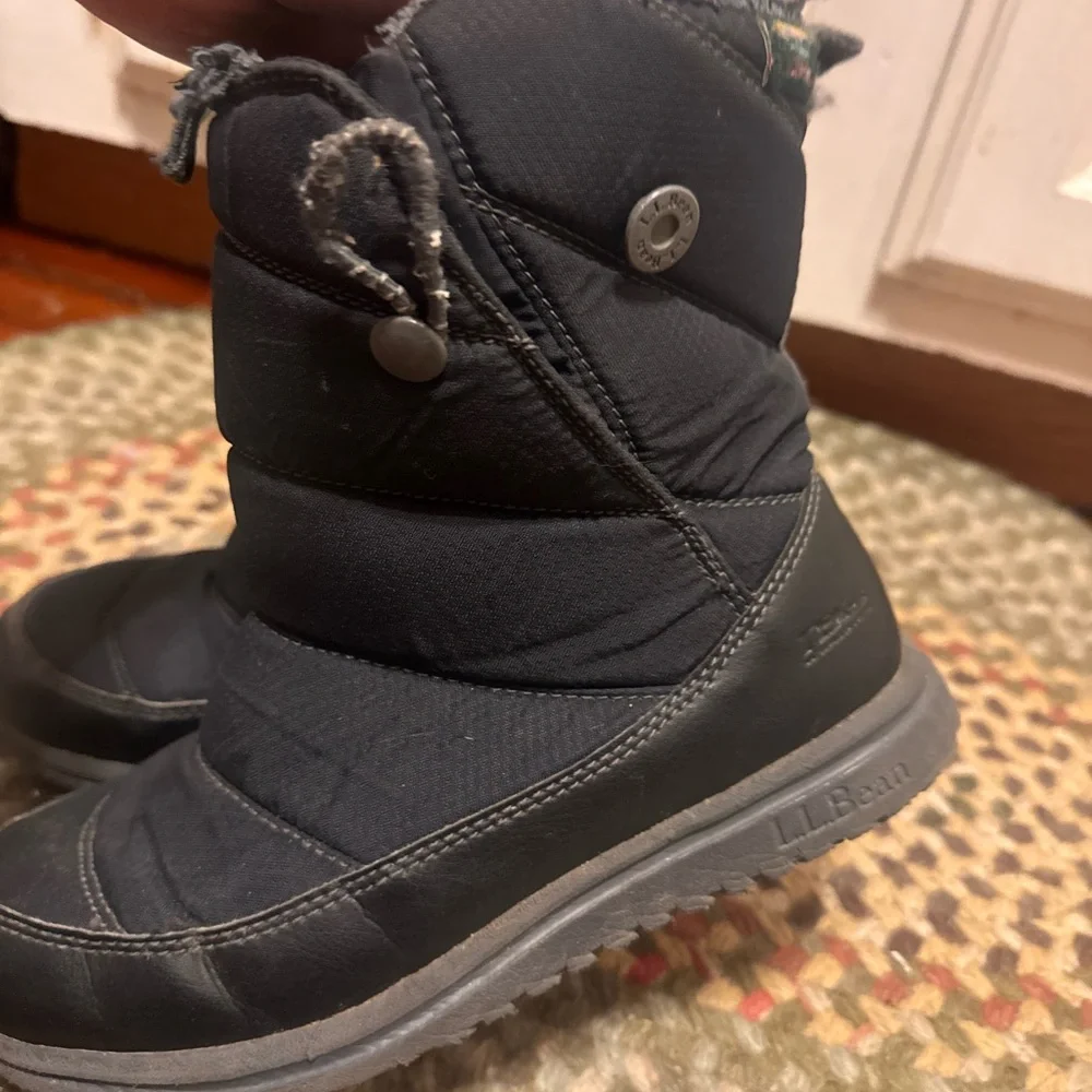 L.L. Bean Black winter Boots primaloft ultralight girls boys size 3
